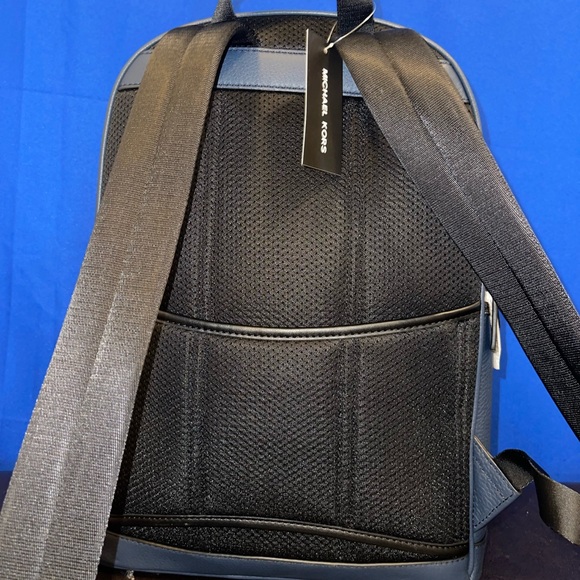 Michael Kors Men’s Backpack - Picture 3 of 3